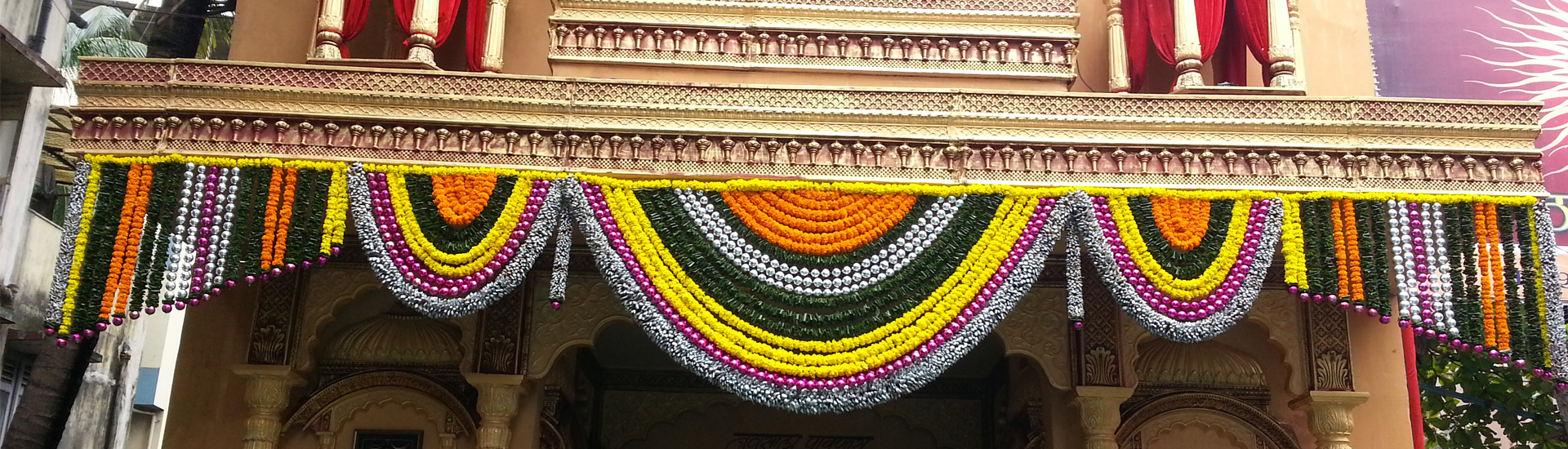 Entrance Decoration Toran with Zendu Pala Shewanti