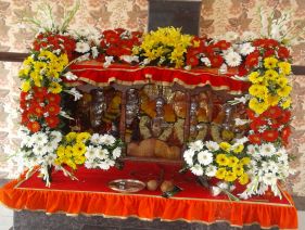 Temple Decoration with gerbera