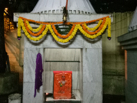Temple Decoration with zendu ladi